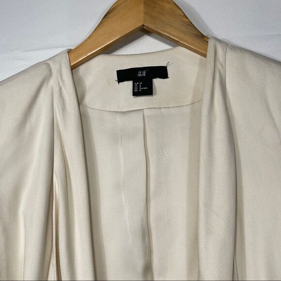 H&M Cream Ruffled Cardigan - Picture 9 of 15